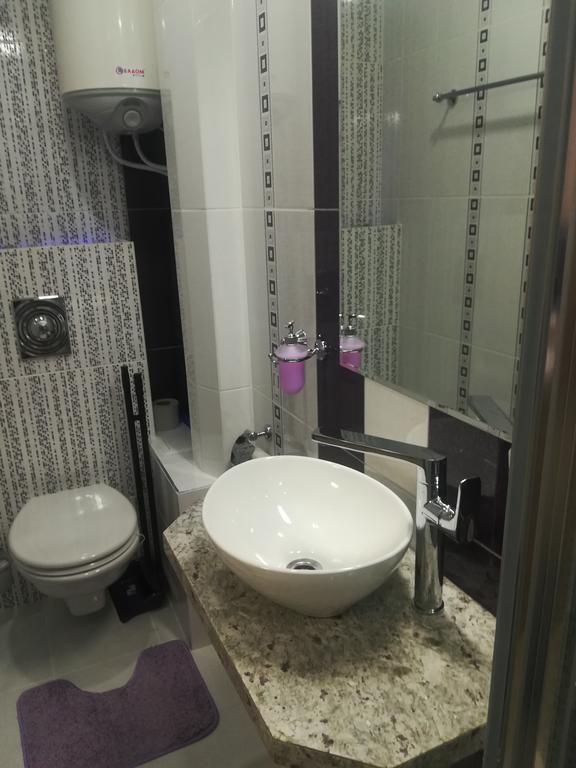 Studio Magelan Apartment Ruse Bagian luar foto