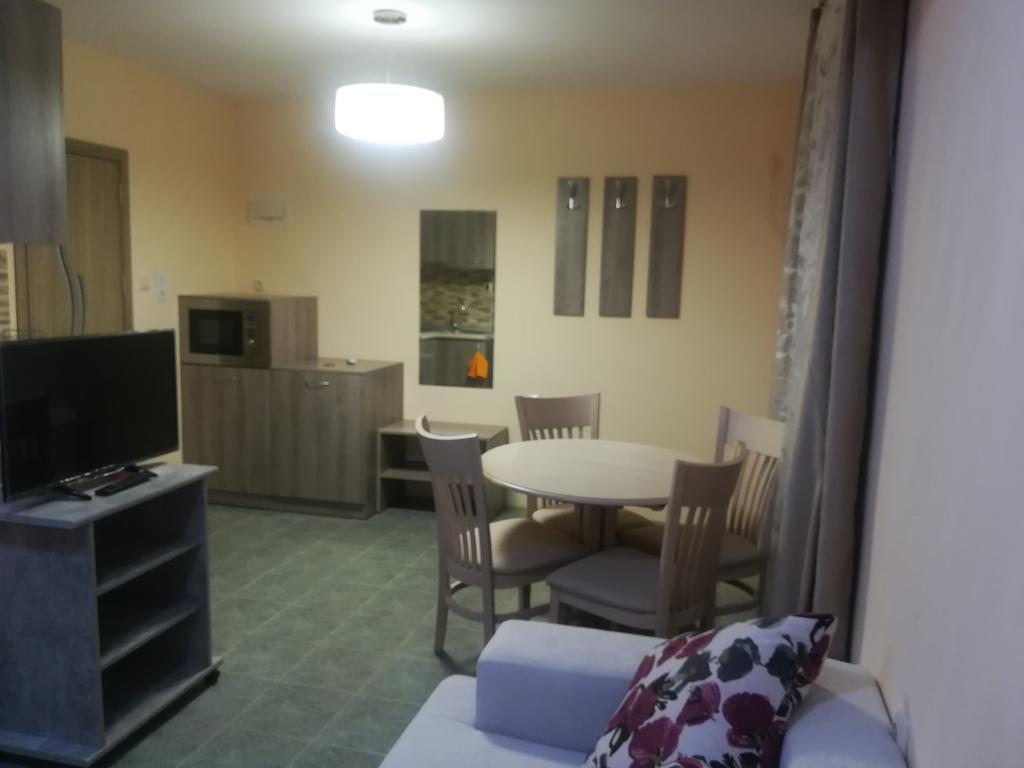 Studio Magelan Apartment Ruse Bagian luar foto